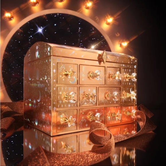 Charlotte Tilbury Other - Charlotte Tilbury Beauty Treasure Chest Box set Shimmering Gold NWT